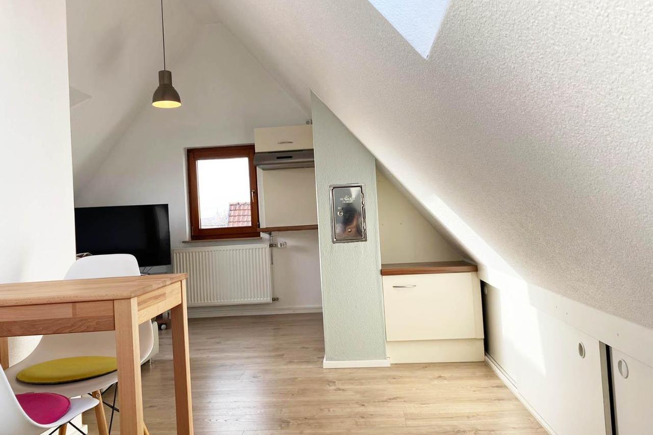 Gemuetliche 2 Zimmerwohnung Mit Tv Und Wlan Wendlingen Exterior foto